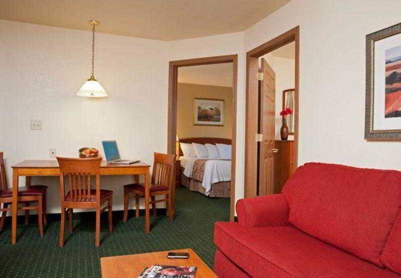 Towneplace Suites By Marriott Indianapolis - Keystone Bilik gambar